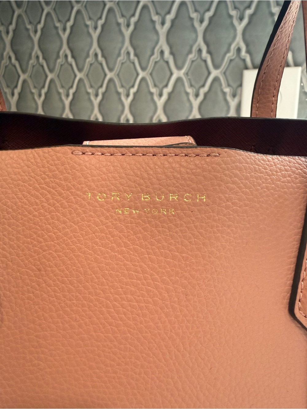 Tory Burch Pebbled Leather Tote | Blush Pink | Crossbody Strap | Perry Style - Picture 2 of 12